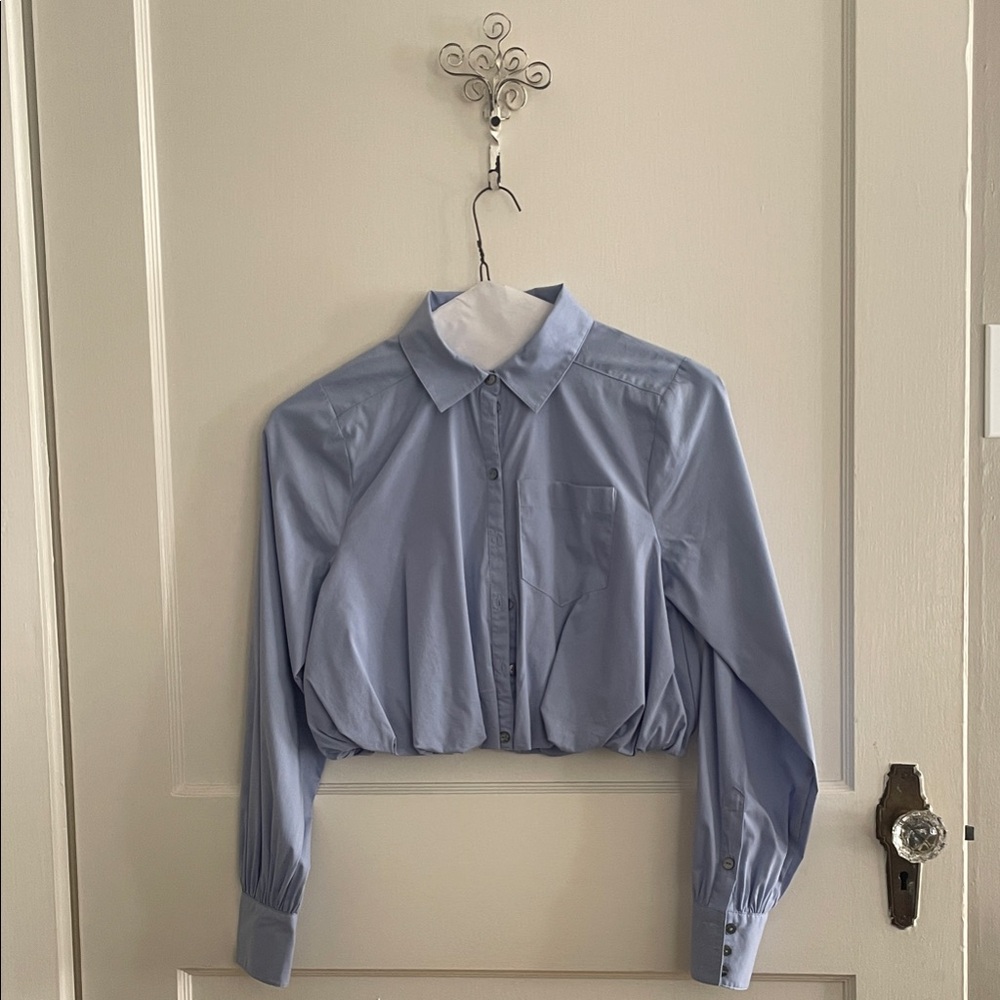 Cinq a Sept Light Blue Cropped Button-Up Bubble Shirt